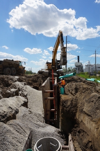 Installation of sanitary sewers at the Canadian Port of Entry