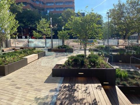 Gathering spaces: Seating areas of tables and benches, alone or in clusters to allow for community interaction.